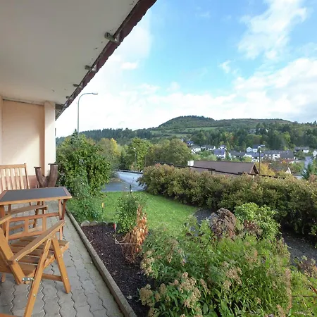 Lägenhet Einladende In Muellenborn Eifel