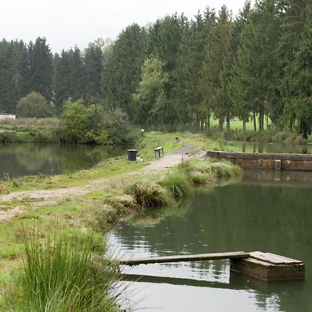 Einladende In Muellenborn Eifel Lägenhet