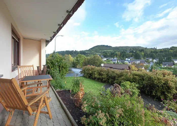 Appartement Einladende In Muellenborn Eifel